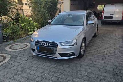 Audi A4 160.000 km 13.100 &euro; Auma-Weidatal 07955