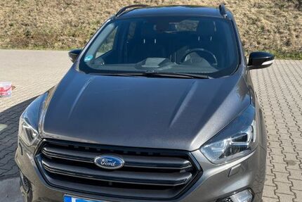 Ford Kuga 175.500 km 11.000 &euro; Ulmen 56766