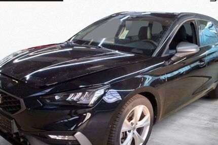 Seat Leon 18.200 km 27.430 &euro; Feldkirchen/Westerham 83620
