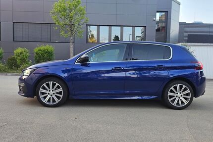 Peugeot 308 149.000 km 9.990 &euro; Würselen 52146