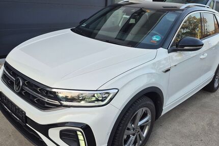 VW T-Roc 3.900 km 28.999 € Neuenstadt am Kocher 74196