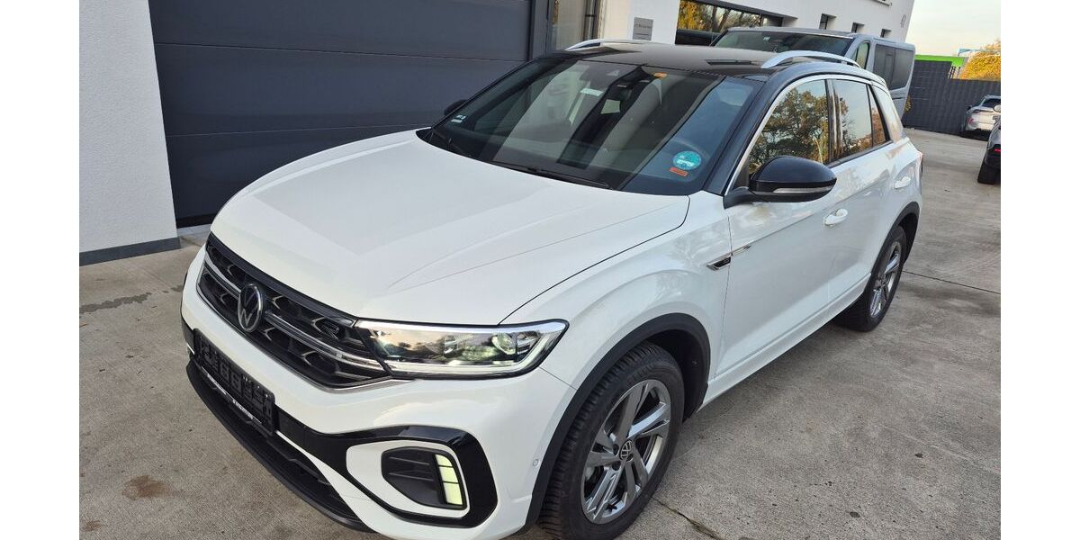 VW T-Roc 3.900 km 28.999 € Neuenstadt am Kocher 74196