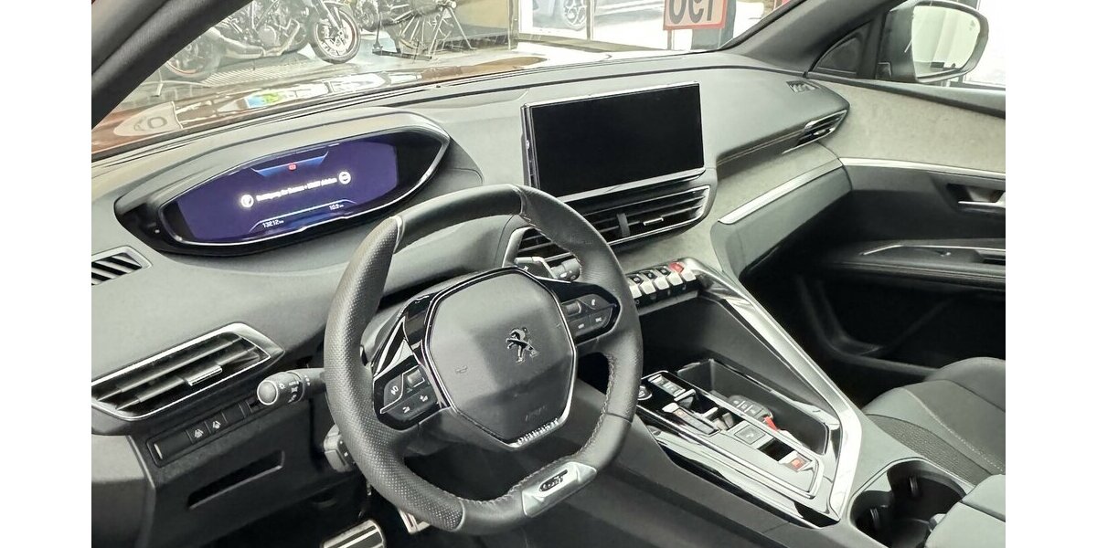 Peugeot 5008 GT Pt 130 EAT 8 AHK 1.Hand 7 Sitze 13.300 km 26.620 &euro; Lich 35423
