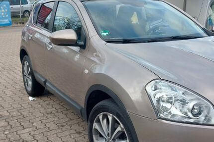 Nissan Qashqai 187.650 km 6.800 &euro; Salzgitter 38259