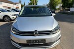 VW Touran Sound BMT/Start-Stopp Navi ACC 157.000 km 10.990 &euro; Neckarsulm 74172