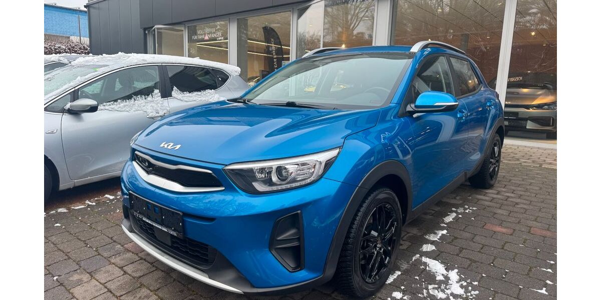 Kia Stonic 30.223 km 15.490 &euro; Dorsten 46282