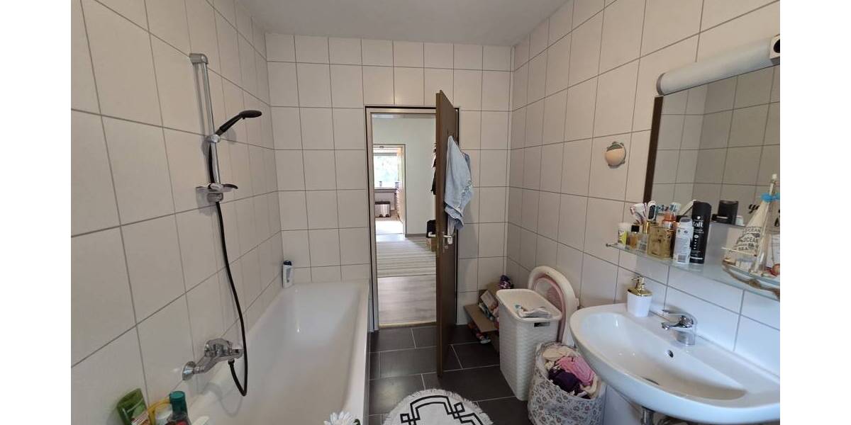 Etagenwohnung Schwabach Forsthof - 3 Zimmer, 70 m&sup2;, 620&euro; | Angebot:26556984