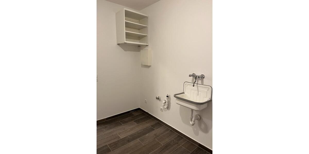 Erdgeschoßwohnung Papenburg - 3 Zimmer, 100 m&sup2;, 275.000&euro; | Angebot:26061514