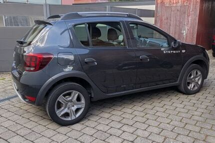 Dacia Sandero 125.030 km 6.300 &euro; Villingen-Schwenningen 78050