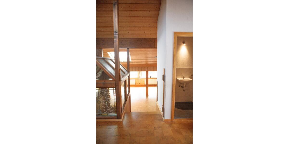 Maisonettenwohnung Großmaischeid - 5 Zimmer, 151 m&sup2;, 1.000&euro; | Angebot:26115428