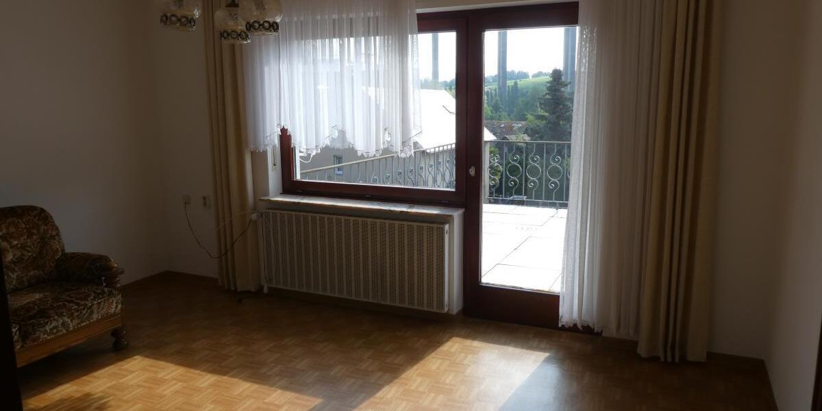 Achtung junge Familie - Freistehendes Wohnhaus mit 2 Garagen und großen Terrassen in Fell - Einfamilienhaus Fell | Angebot:27076370