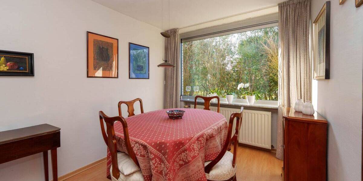 Bungalow Neuss Uedesheim - 4 Zimmer, 160 m&sup2;, 799.000&euro; | Angebot:26672404