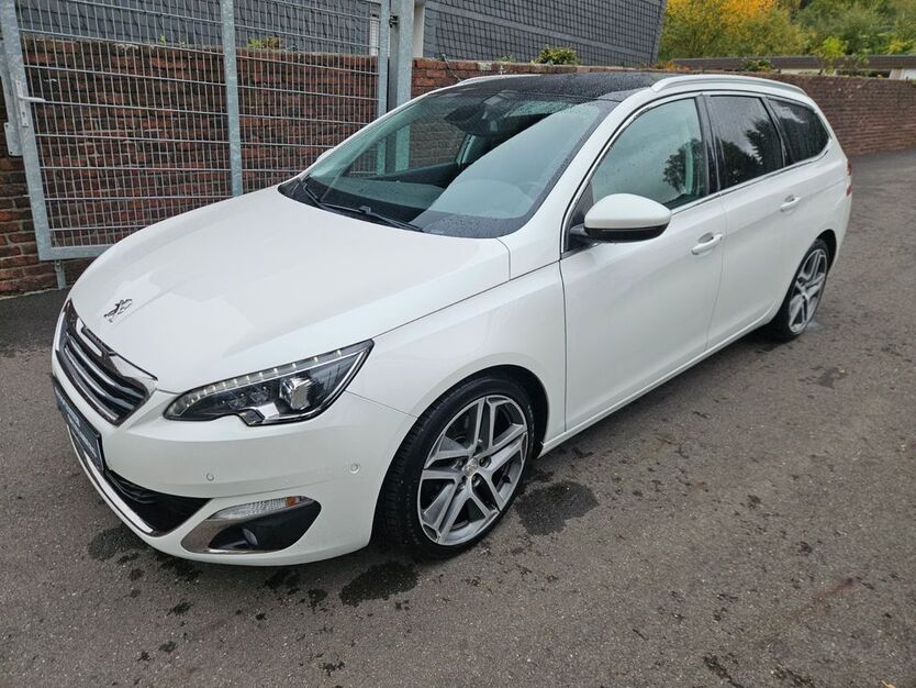 Peugeot 308 122.533 km 8.799 € Gevelsberg 58285