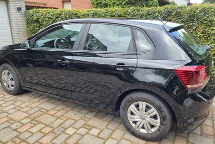 VW Polo 68.000 km 10.900 € Halstenbek 25469