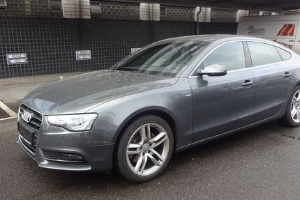 Audi A5 141.000 km 8.900 &euro; Berlin 12249