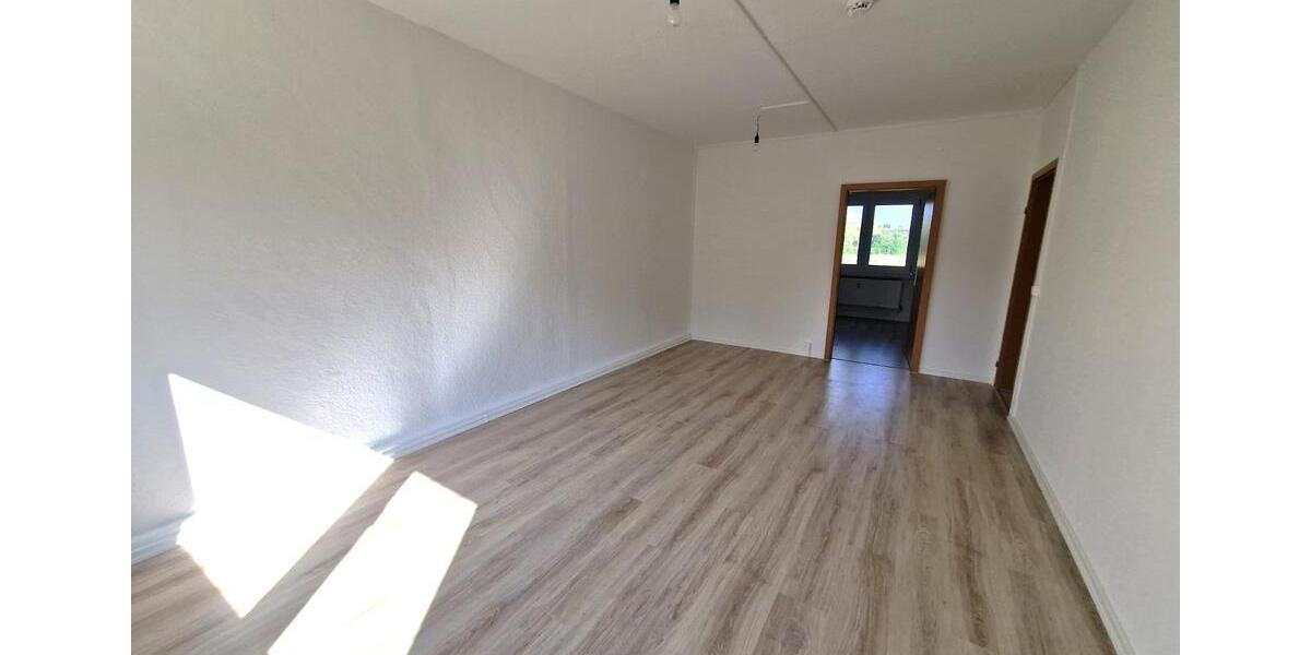 Etagenwohnung Osterwieck - 3 Zimmer, 65 m&sup2;, 299&euro; | Angebot:26082997
