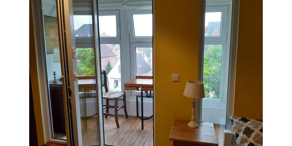 Dachgeschoßwohnung Emden - 2 Zimmer, 70 m&sup2;, 700&euro; | Angebot:26358217