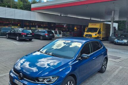 VW Polo 8.490 km 24.880 &euro; München 80637