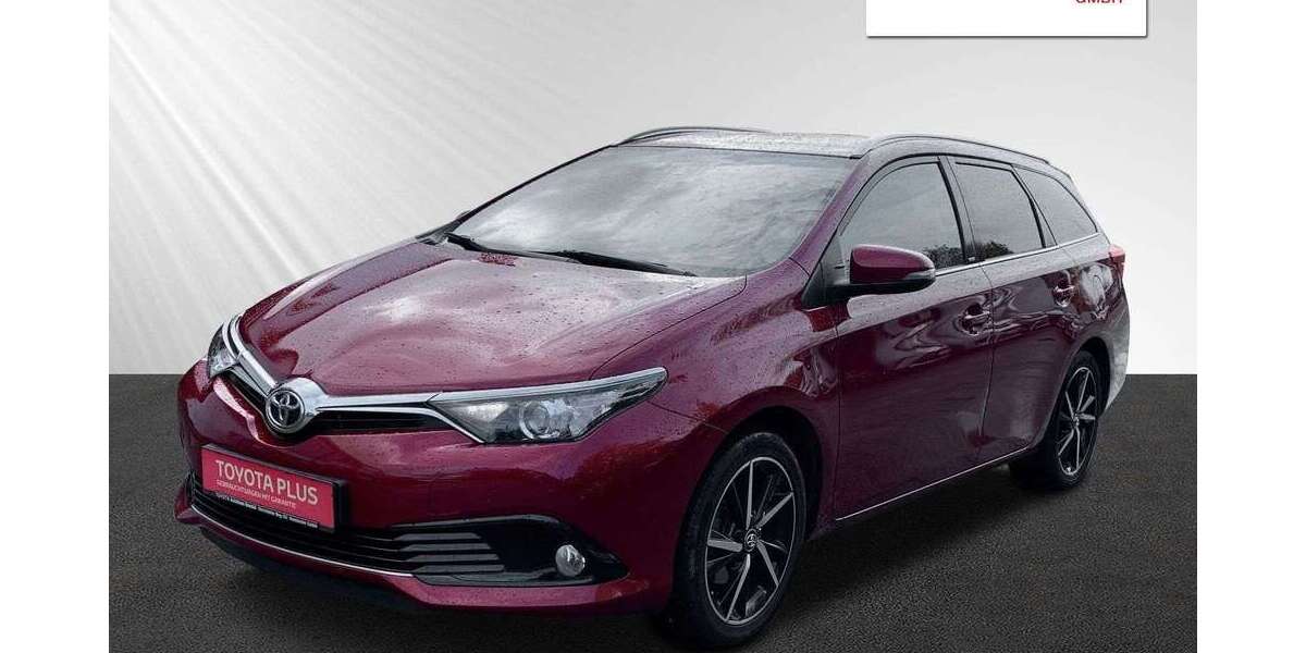 Toyota Auris 99.300 km 12.450 &euro; Neumünster-Einfeld 24536
