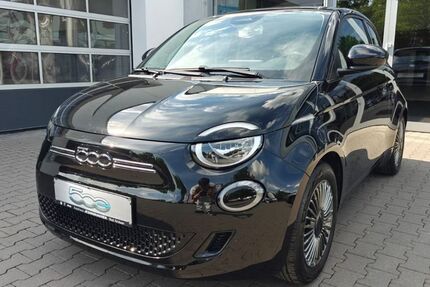 Fiat 500e 30.050 km 18.950 &euro; Bad Arolsen 34454