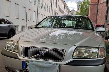 Volvo S80 220.920 km 2.199 &euro; Au-Haidhausen (München) 81669