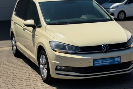 VW Touran 256.500 km 11.999 &euro; Hildesheim 31135