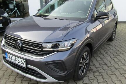 VW T-Cross 5.555 km 29.250 &euro; Emmerich am Rhein 46446
