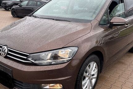 VW Touran 147.000 km 12.800 &euro; Remscheid, West 42857