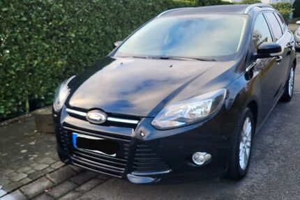 Ford Focus 87.000 km 7.600 &euro; Solingen 42659