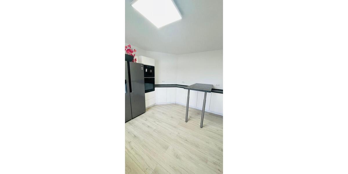 Etagenwohnung Schonungen Forst - 4 Zimmer, 150 m&sup2;, 395.000&euro; | Angebot:26223961