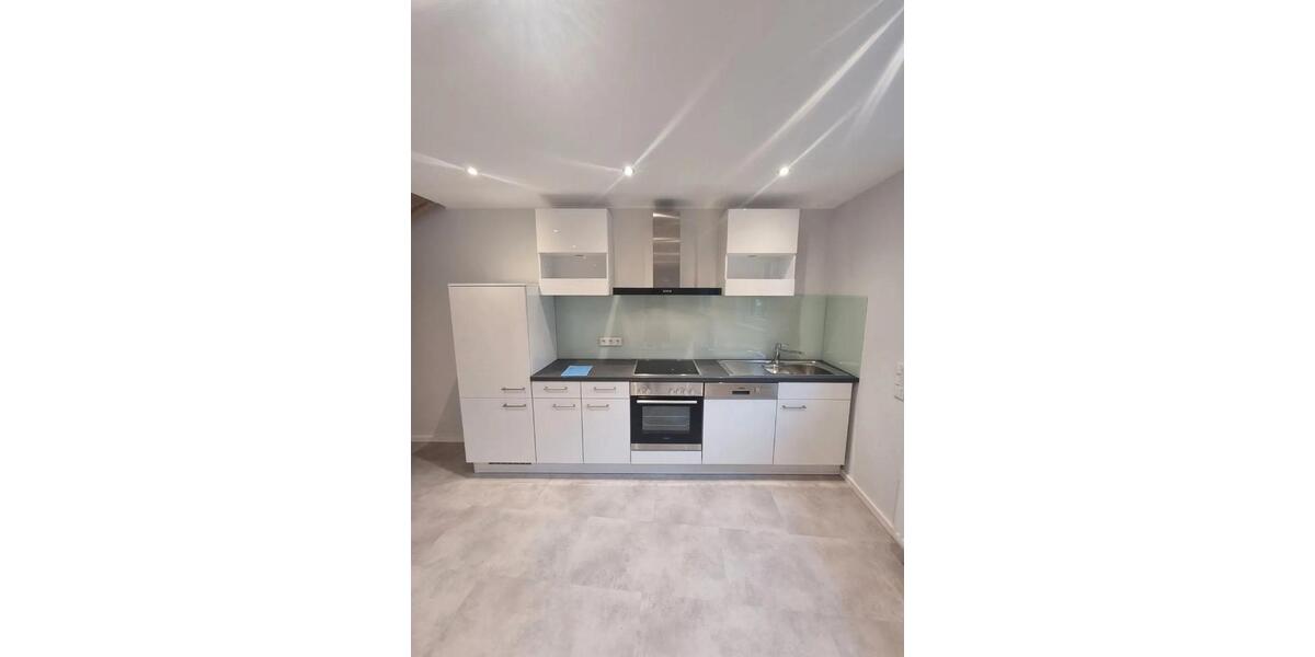 Einfamilienhaus Trier West-Pallien - 2 Zimmer, 74 m&sup2;, 990&euro; | Angebot:26053263