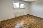 Neuwertige 2 12 Zimmer-Dachgeschoss mit traumhaftem Ausblick
