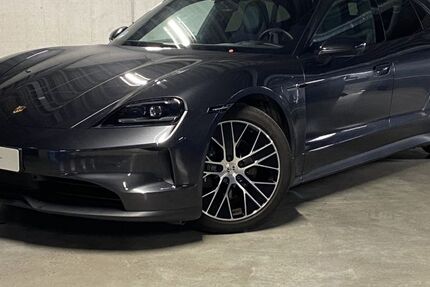 Porsche Taycan 22.300 km 82.900 &euro; Plattling 94447