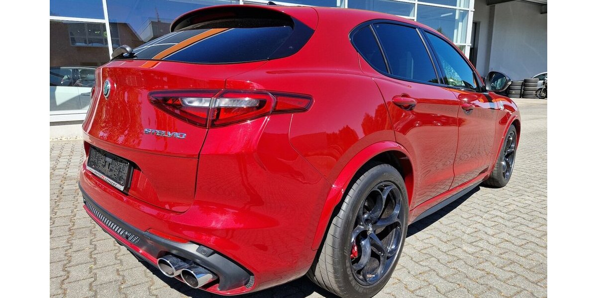Alfa Romeo Stelvio Quadrifoglio Q4 63.569 km 46.800 € Wilsdruff 01723