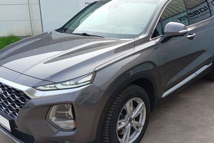 Hyundai SANTA FE 69.000 km 29.990 &euro; Ettlingen 76275