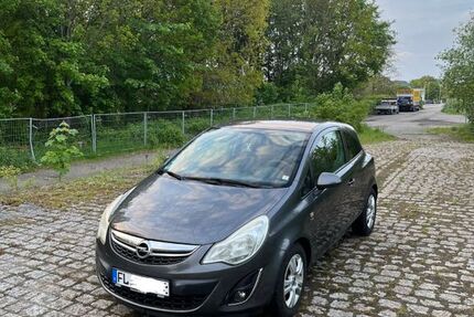 Opel Corsa 88.200 km 3.800 &euro; Flensburg 24941