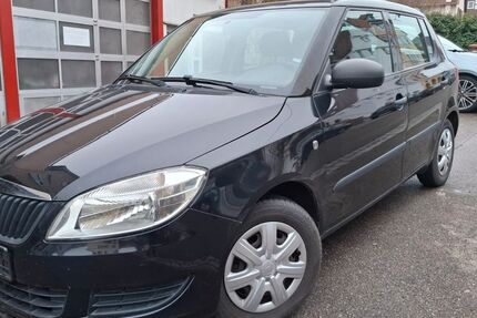 Skoda Fabia 142.000 km 2.800 € Stuttgart 70195