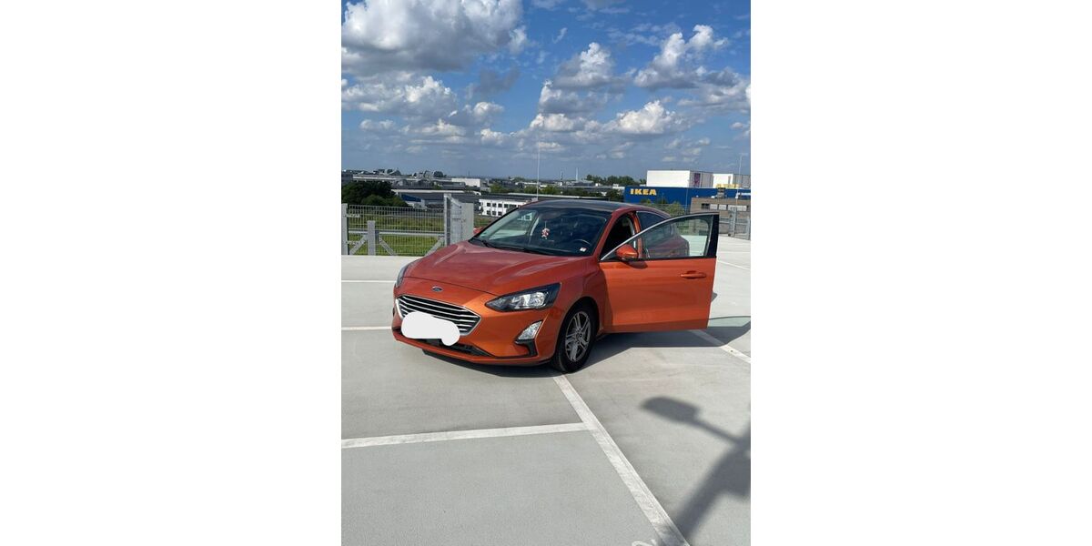 Ford Focus 113.000 km 11.777 &euro; Bergisch Gladbach 51429