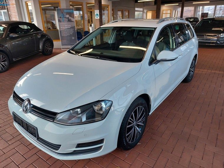VW Golf 131.100 km 13.990 &euro; Legden 48739