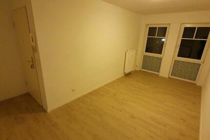 Wohnung Flensburg - 1 Zimmer, 20 m&sup2;, 365&euro; | Angebot:25421167