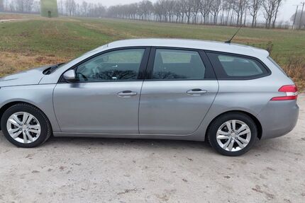 Peugeot 308 129.900 km 5.500 &euro; Warendorf 48231