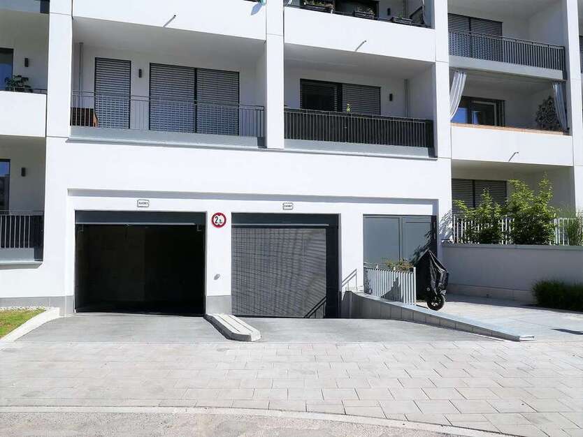 Garage zu verkaufen in München - Lochhausen 22.000 €