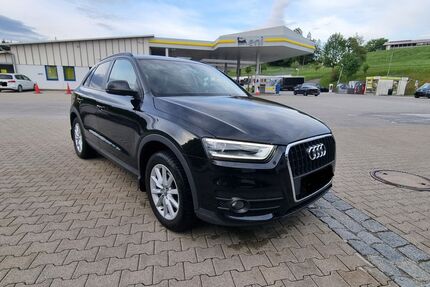 Audi Q3 101.000 km 9.900 &euro; München 81739