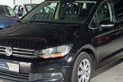 VW Touran 150.000 km 15.990 &euro; Kiel 24145