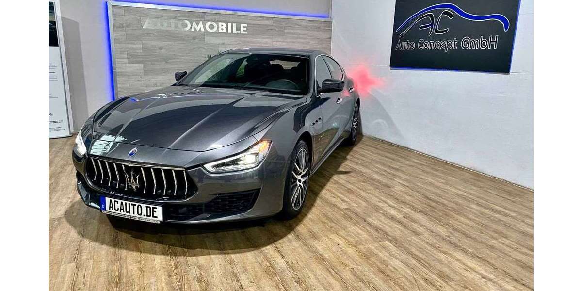 Maserati Ghibli 56.000 km 41.999 &euro; Bad Kreuznach 55543