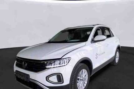 VW T-Roc Life 2.0 TDI DSG NAVI LED ALU APS SITZHEIZUN 91.900 km 21.788 &euro; Bergkamen 59192