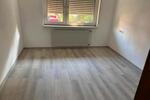 Reihenhaus Stuttgart Bad Cannstatt - 5 Zimmer, 140 m&sup2;, 3.000&euro; | Angebot:25294745