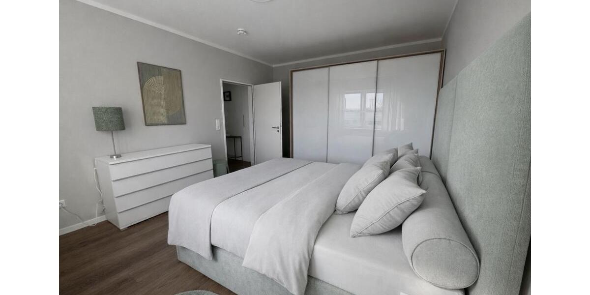 Etagenwohnung Baunatal - 3.5 Zimmer, 90 m&sup2;, 2.500&euro; | Angebot:24522860