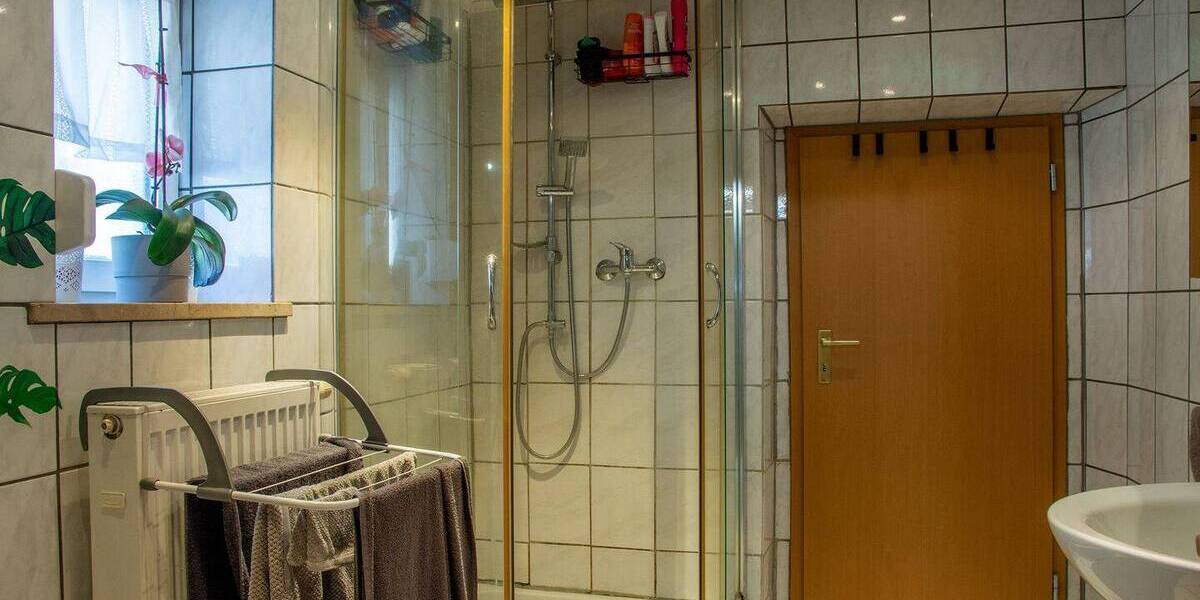 Doppelhaushälfte Landau - 5 Zimmer, 130 m&sup2;, 285.000&euro; | Angebot:26105718