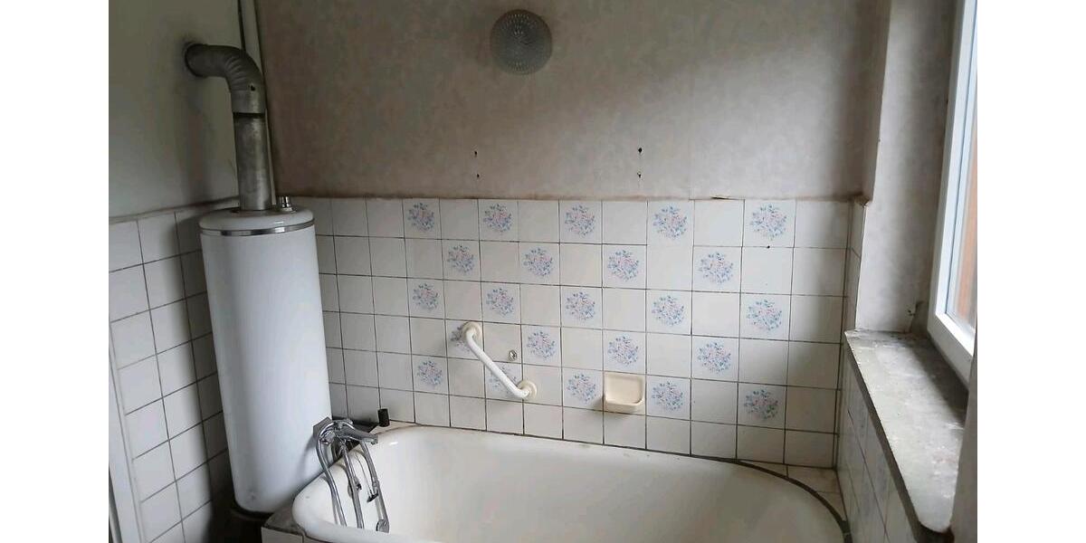 Reihenhaus Weischlitz - 7 Zimmer, 80 m&sup2;, 69.500&euro; | Angebot:27042842